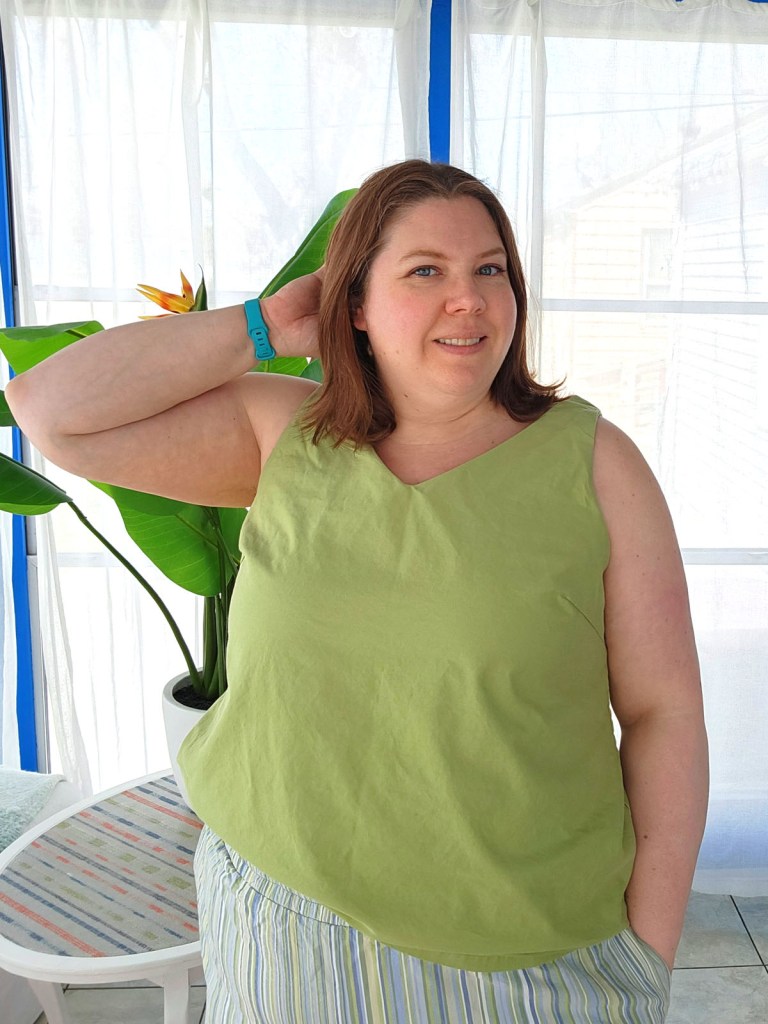 Cashmerette Kersoe Top in a stiff sage green material. 