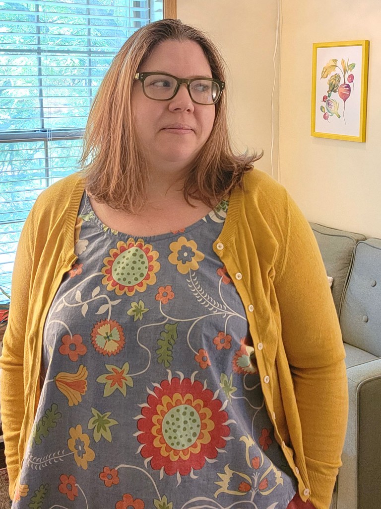 Helen's Closet Luna Tank made with thrifted blue floral duvet cover. Paired with a yellow cardigan. 