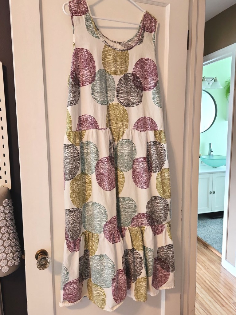 Peppermint Magazine Bardon Dress made from a thrifted duvet cover.